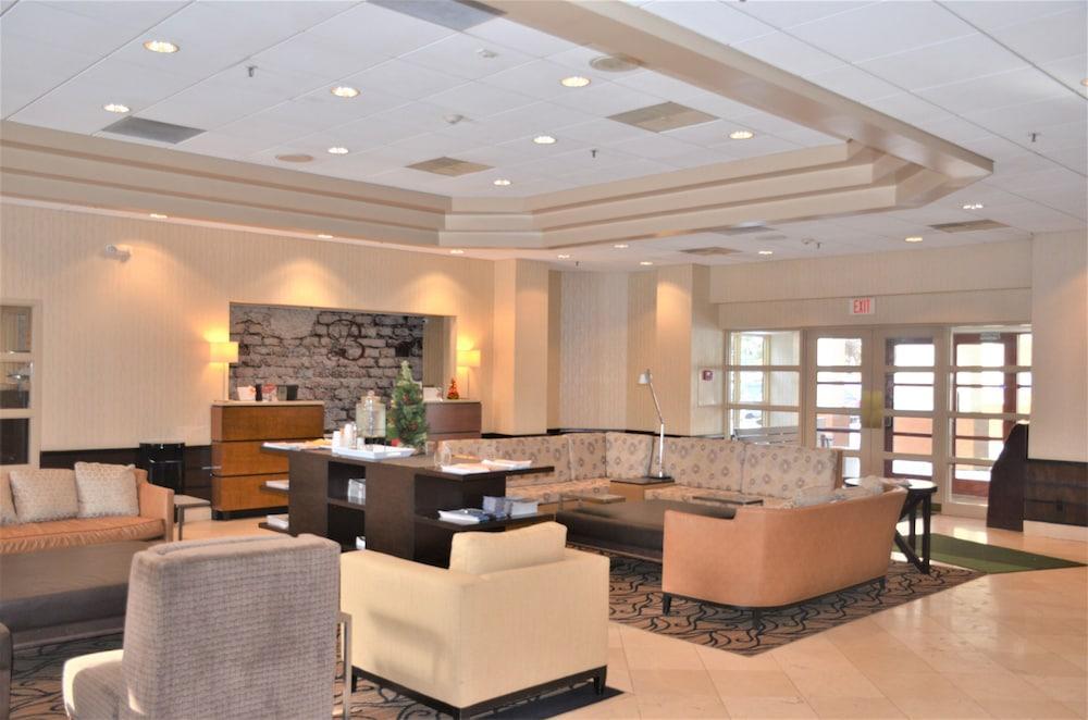 Burrstone Inn, Ascend Collection New Hartford